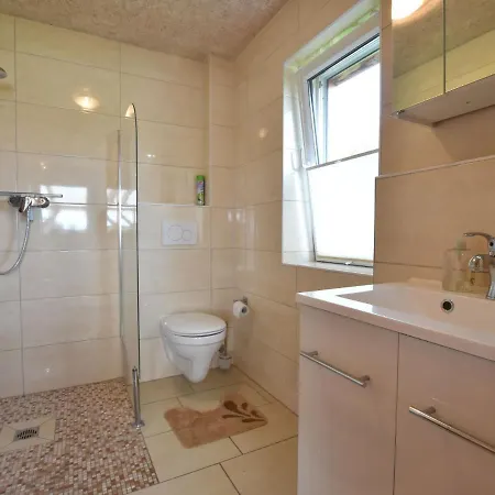 Bezauberndes In Ruehn Am Prázdninový dům *