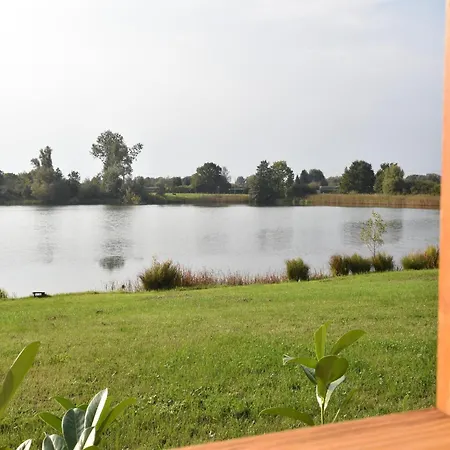 Prázdninový dům Bezauberndes In Ruehn Am